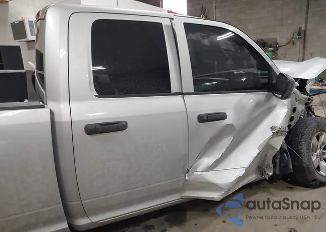 1C6RR6FG7JS336312: 44354255