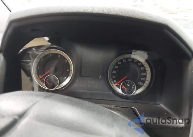 1C6RR6FG7JS336312: 44354255