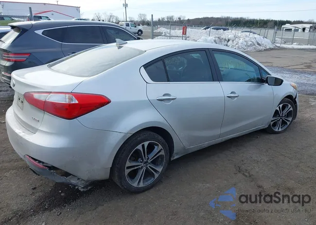 KNAFZ4A84E5196432: 44354419