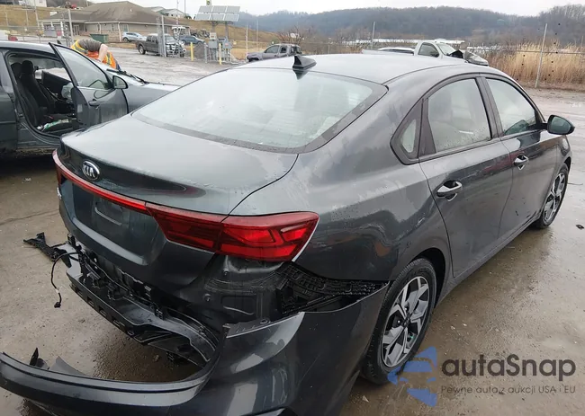 3KPF24AD7ME381453: 44354460