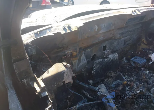 1C4NJDEBXED910808: 44354491