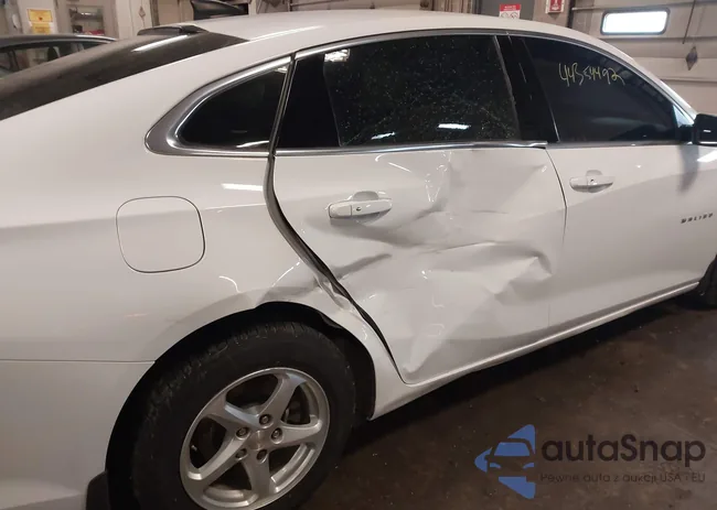 1G1ZB5ST2JF104129: 44354492