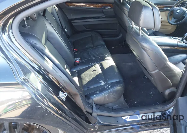 WBAYE8C50ED135826: 44354497