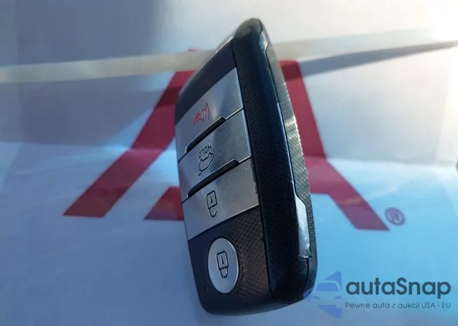 KNDPC3A6XE7565011: 44354504