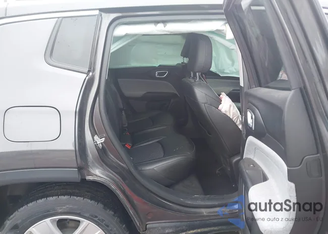 3C4NJDBBXNT106071: 44354506