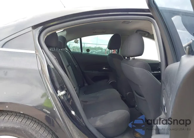 1G1PF5S98B7137681: 44354522