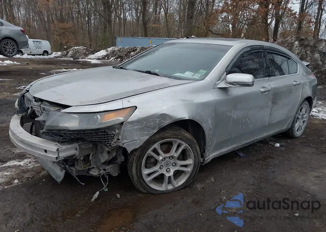 19UUA86219A024189: 44353579