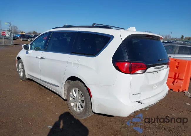 2C4RC1BG1HR591083: 44353751