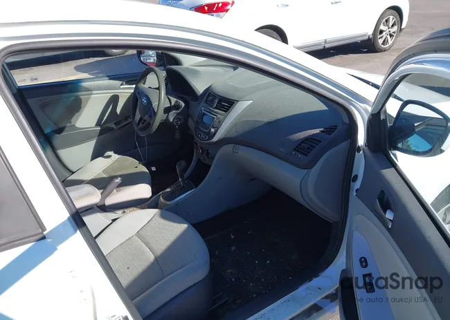 KMHCT4AE2GU116367: 44353752