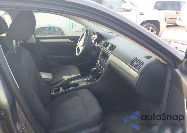 1VWAP7A36CC035238: 44353754