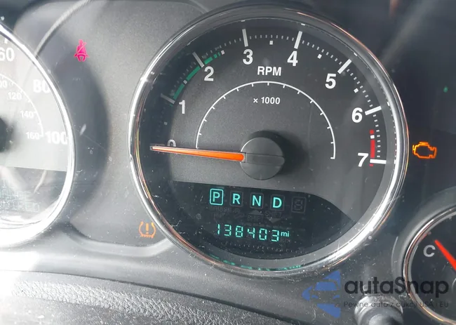 1C4BJWDG2HL743379: 44353775