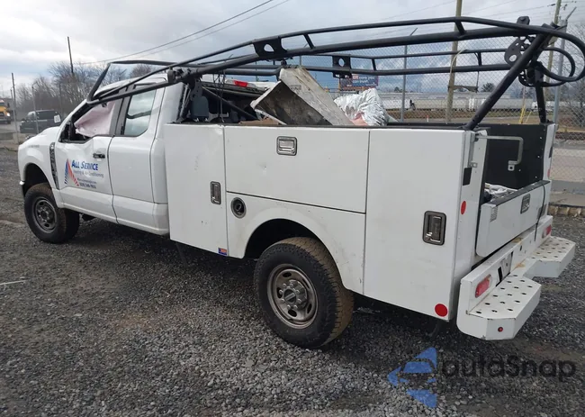 1FT7X2BA3PEC28146: 44354940