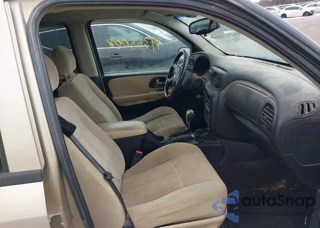 1GNET16S056134661: 44355008