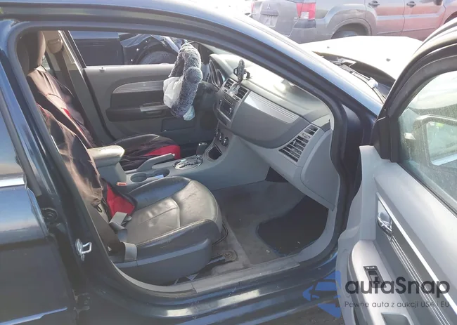 1C3LC56R88N270216: 44355031