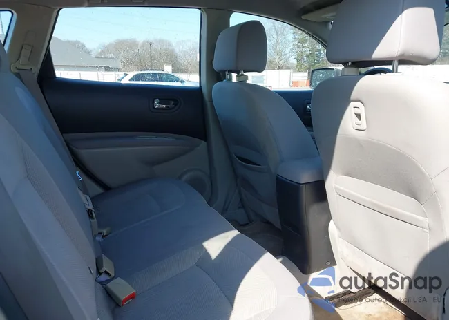 JN8AS5MT8DW531812: 44355098