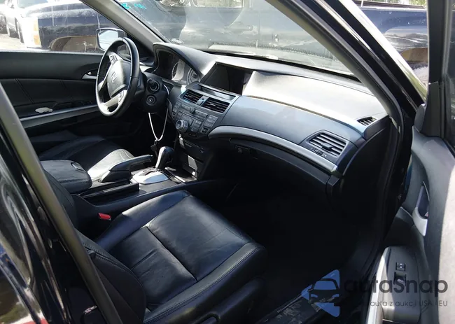 1HGCP2F81AA118315: 44355145