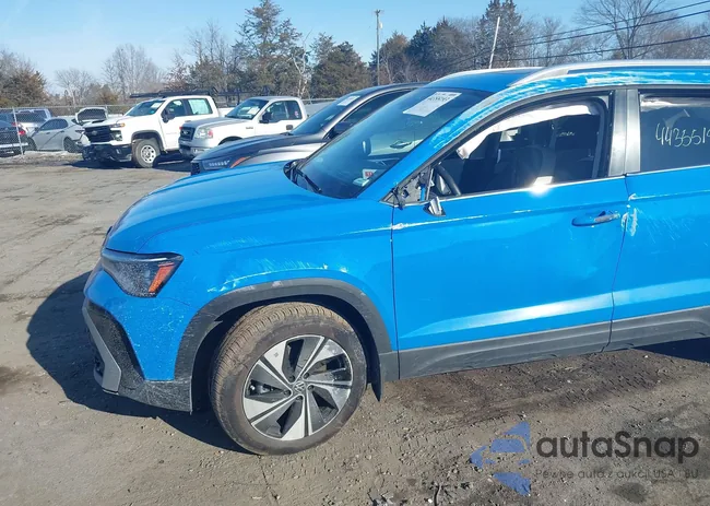 3VVVC7B28SM034130: 44355193