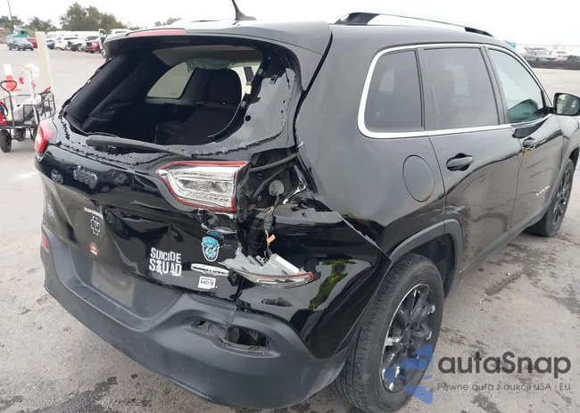 1C4PJLCB5JD531618: 44355194