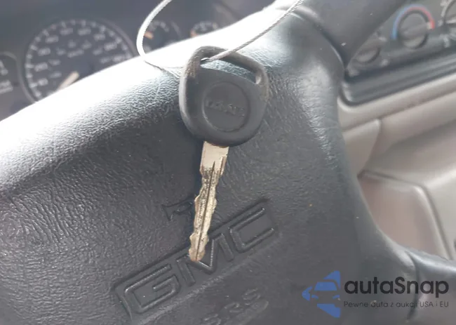 2GTEK19TX21101105: 44355281