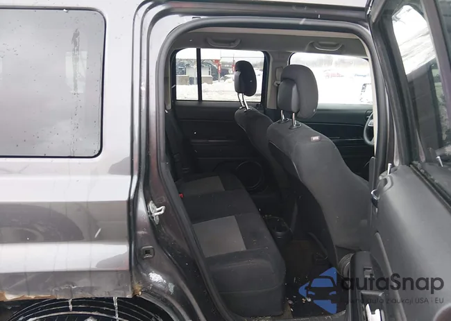 1C4NJRBB9GD668629: 44355302