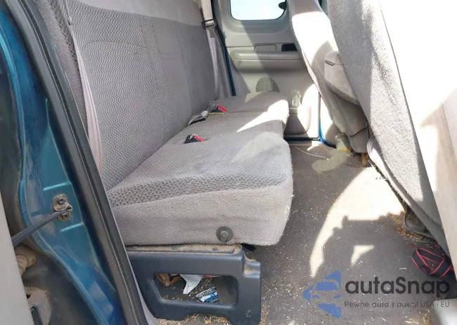 1FTRX17W9XNB77162: 44355322