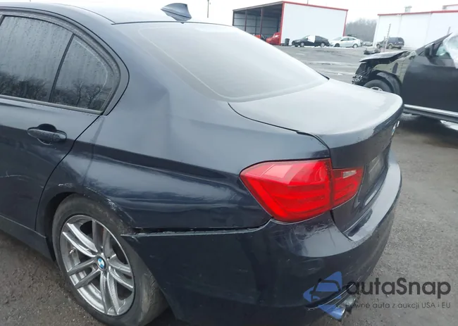 WBA3A5G5XENP33477: 44355352