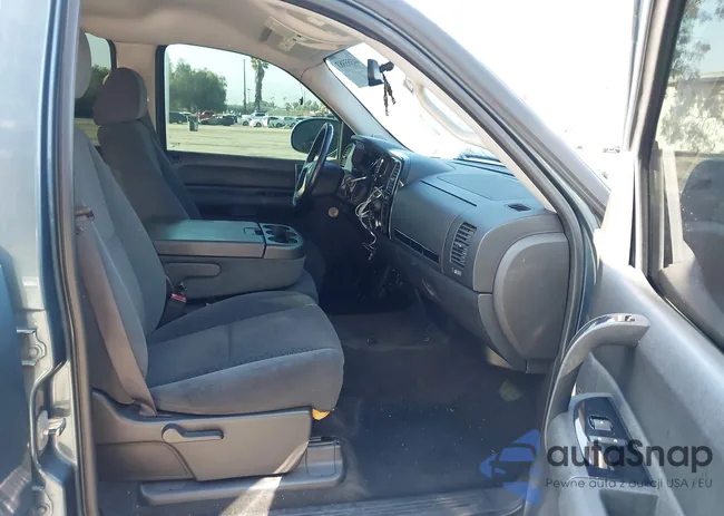 2GCEC13C771511972: 44355383