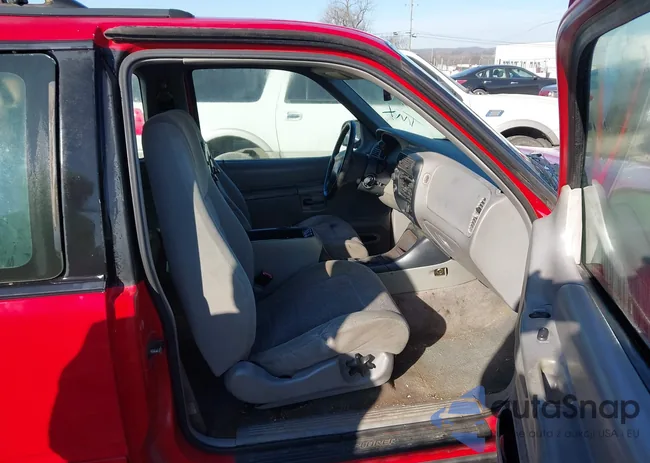 1FMYU24E0XUB04074: 44355479