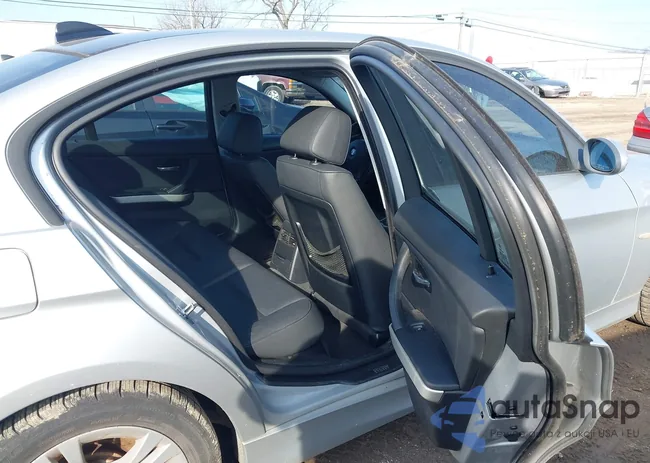 WBAVC93538K044676: 44354550