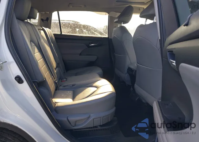 5TDHBRCH3LS511111: 44354718