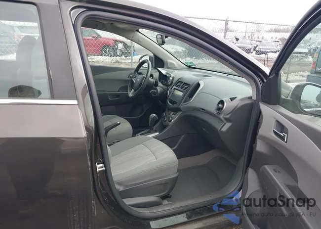 1G1JC6SG2E4193088: 44354722