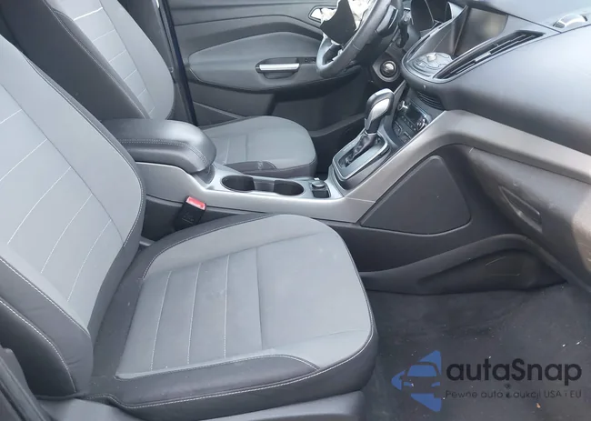 1FMCU0GXXDUA25695: 44354757