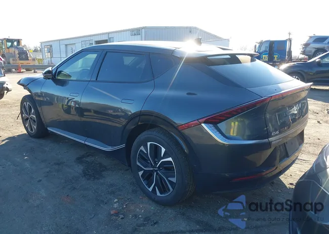 KNDC34LA5P5122849: 44354817