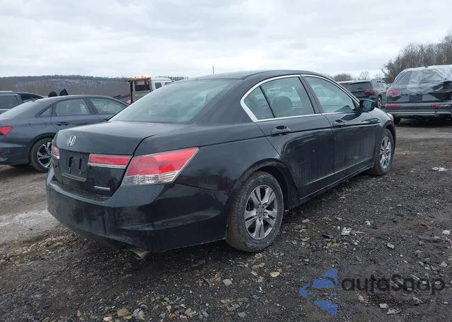 2HKRM4H50FH696891: 44354863