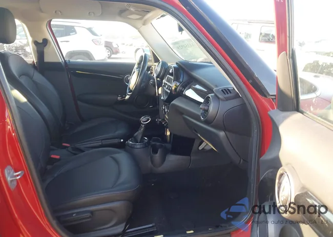 WMWXU1C55G2E16625: 44354929