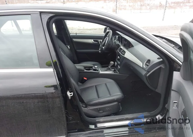 WDDGF8AB6DR292367: 44356027