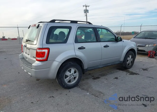 1FMCU0C76BKB98015: 44356043