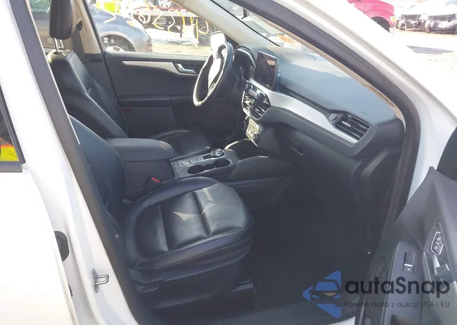 1FMCU9BZ3LUB93772: 44356112