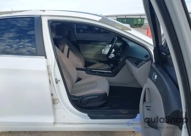 5NPE24AF2HH511802: 44356119