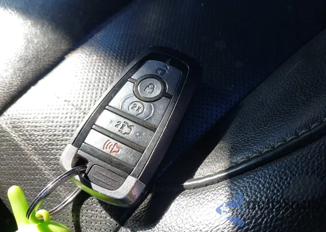 3FA6P0RUXJR248596: 44356167