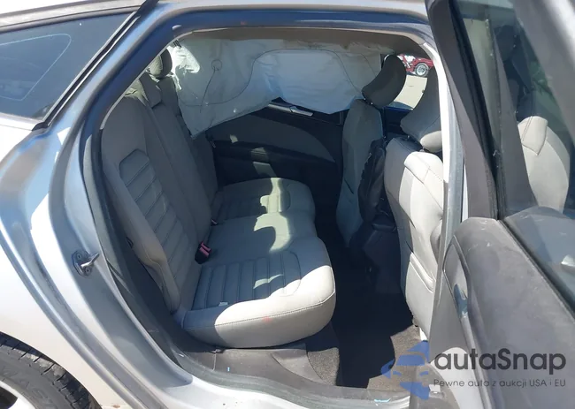 3FA6P0G72FR279457: 44356350