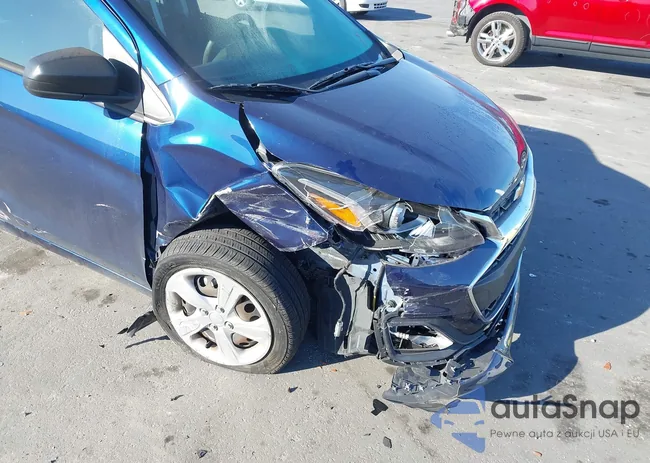 KL8CB6SA2NC032415: 44356359