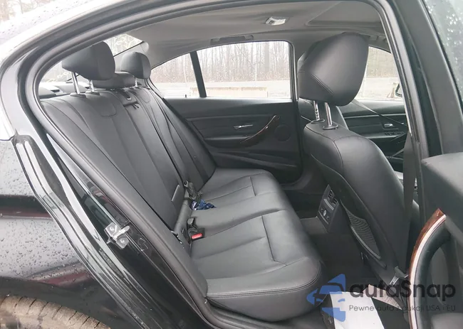 WBA3B3C54DF539317: 44356362