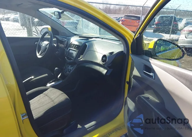 1G1JC6SB8G4110142: 44356432