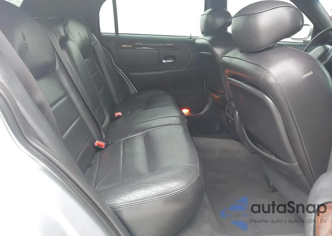 1LNHM81W32Y603789: 44356439