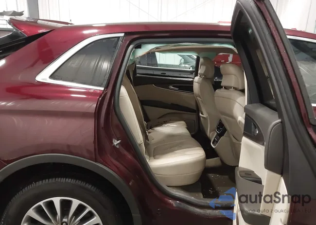 2LMPJ8KR1HBL39298: 44356528