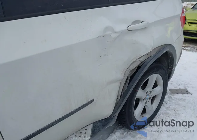 5UXFE4C56AL379711: 44355573