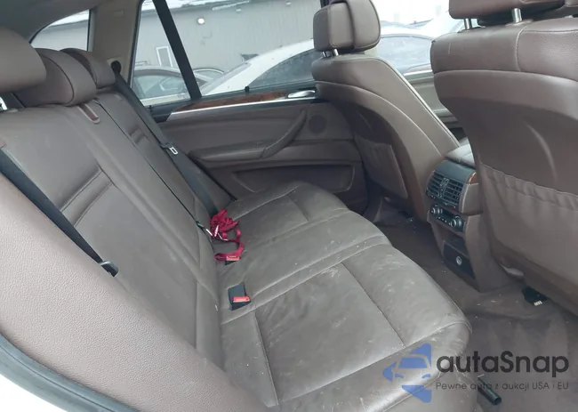 5UXFE4C56AL379711: 44355573