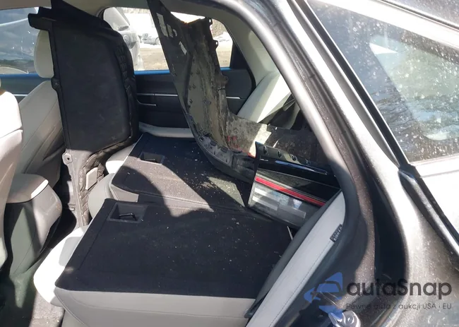 KMHL64JA3RA368122: 44355661