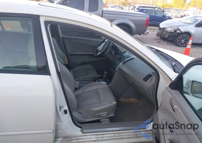 1N4BA41E17C846630: 44355712